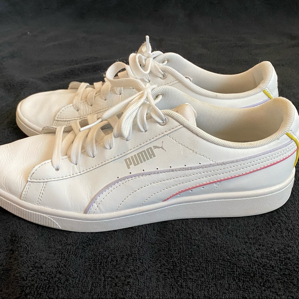 Puma Sneakers size 10 - Picture 3 of 6